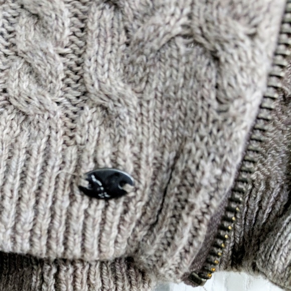 Bundle Sale🌷2/$14 3/$18 4/$20 5/$20 - Picture 2 of 7